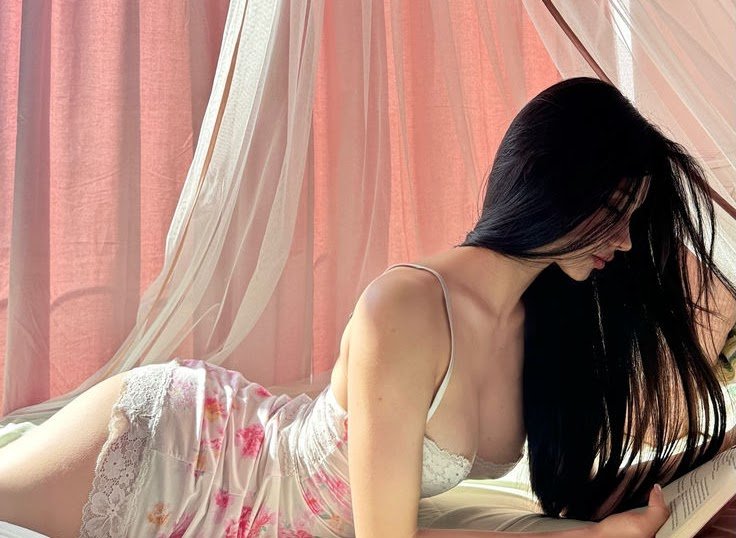 Call Girls in Vaishali Metro Station 9220134599 Escorts Service